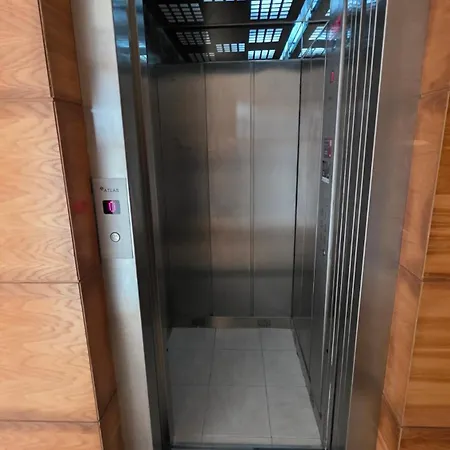 Maia Surf House - Al Ferrel (Leiria)