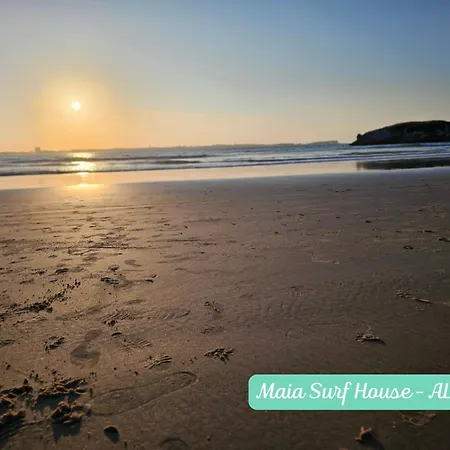 Maia Surf House - Baleal Ferrel (Leiria)