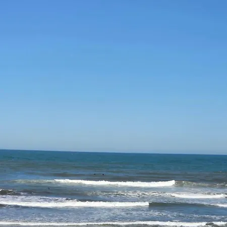 Maia Surf House - Baleal * Ferrel (Leiria)