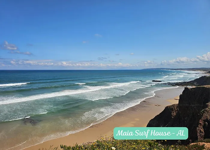 Maia Surf House - Al